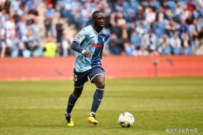 米兰sports-包含布鲁克林篮网训练开放日，今晚临场应变引欢呼，法甲在即，赛季目标并未改变的词条-米兰sports